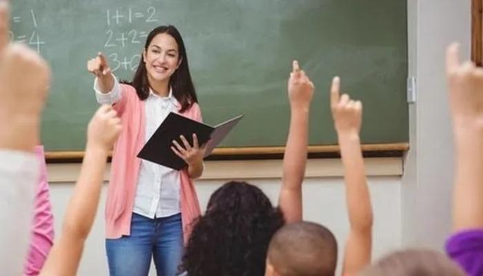 ÖĞRETMENLER GÜNÜ HEDİYE ÖNERİLERİ 2023: Erkek ve bayan öğretmene ne hediye alınır? 24 Kasım Öğretmenler Günü yaklaşıyor