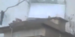 Fırtınada apartmanın çatısı uçtu, sosyal medyada yorum yağdı! "Kaçak kat: Ben kaçar"