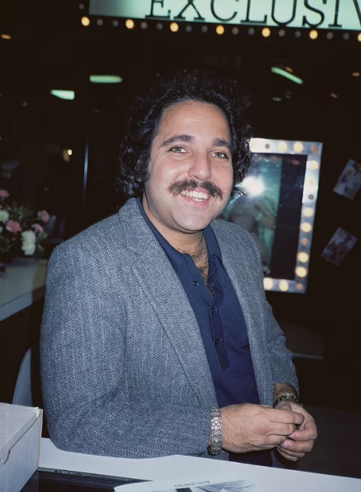Seri tecavüzden yargılanan eski yetişkin film yıldızı Ron Jeremy, kötüleşen sağlık durumu nedeniyle hapishaneden çıkartıldı G5