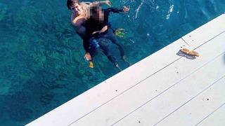 Korku dolu anlar kamerada! Gazetecileri çağırıp yaptığı şoke etti