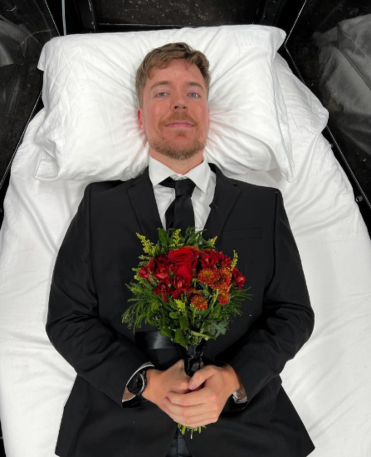 YouTuber MrBeast diri diri gömüldü! Toprağın altında 7 gün boyunca kalınca gözyaşlarına hakim olamadı... "Zihinsel ıstırap" G1