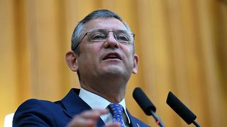 Dikkat çeken Filistin çıkışı! CHP Genel Başkanı Özel'den yüzde 50+1 yorumu: 'Keratalar, meşgul etmeyin memleketi'