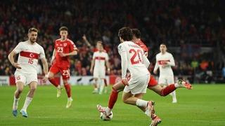 Cumhuriyet tarihinde bir ilki başardık! A Milli Takım Galler ile 1-1 berabere kalarak D Grubu'nu lider tamamladı