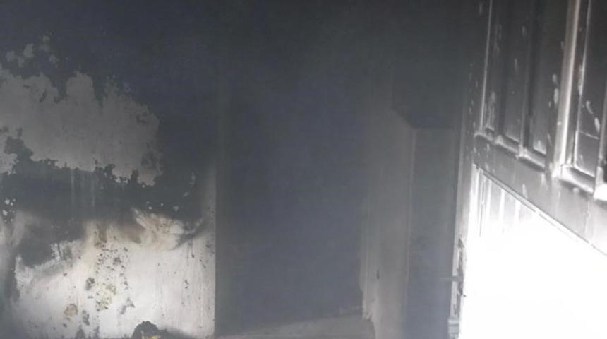 İskenderun il&ccedil;esinde evde yangın &ccedil;ıktı