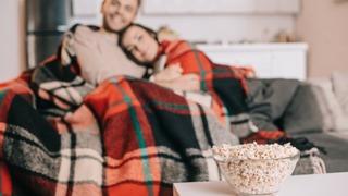 Battaniye altında keyif zamanı! En çok üşüyen burçlar belli oldu