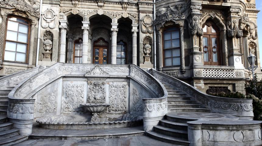 K&uuml;&ccedil;&uuml;ksu Kasrı&rsquo;na nasıl gidilir? K&uuml;&ccedil;&uuml;ksu Kasrı nerede, hangi semtte?