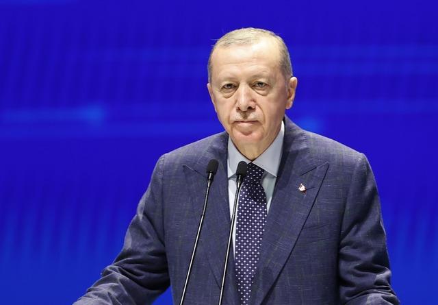 Cumhurbaşkanı Erdoğan Aşık Veysel'i andı