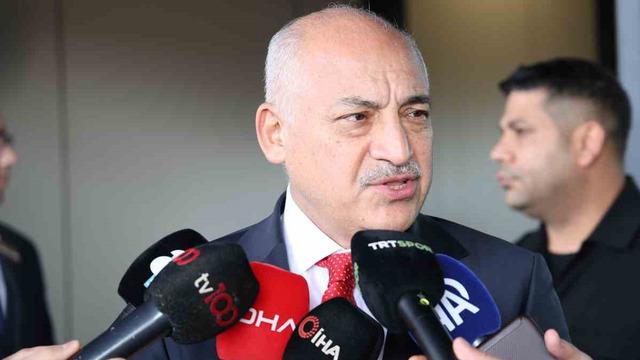 Yurda döner dönmez EURO 2024'teki hedefi açıkladı!