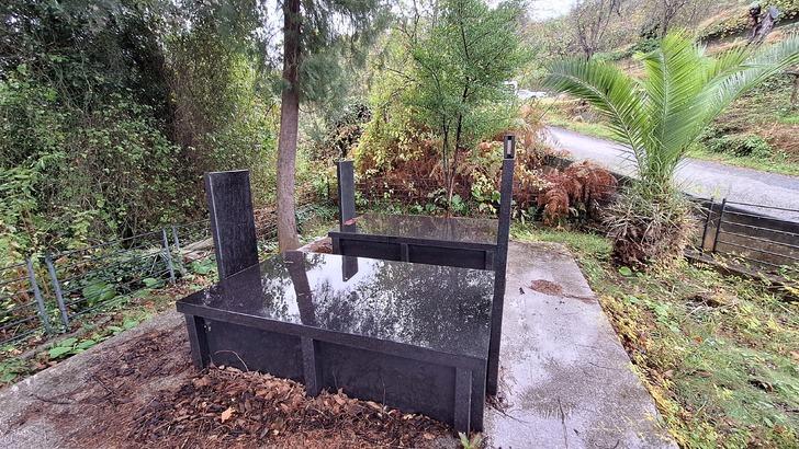 'Uzaylı Meyveş Nine'nin gizemi! Adına örgüt bile kurdular: Torunu "Biz öldükten sonra mezarımızın üstünü kapatın" demiş G2