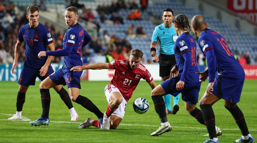 Hollanda Teknik Direktörü Ronald Koeman'dan Arda Kardeşler'e olay sözler! "Sanki Cebelitarık için üzülüyor gibiydi!"