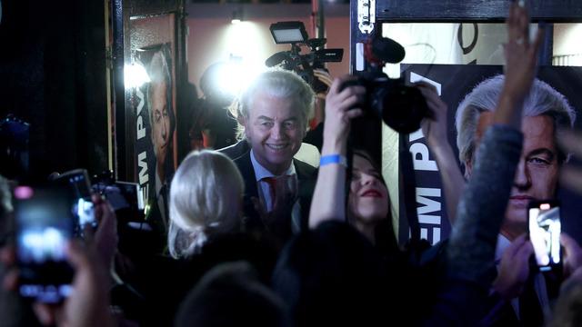 Hollanda'da kritik seçim! Sandık çıkış anketine aşırı sağcı Geert Wilders liderliğindeki Özgürlük Partisi açık ara önde