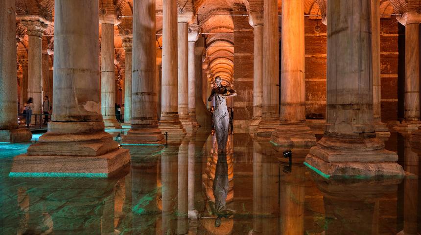 Yerebatan Sarnıcı'na nasıl gidilir? Yerebatan Sarnıcı nerede, hangi semtte?