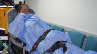 Kocası çocuklarının gözü önünde darp edip bıçakladı! Kucağında bebekle gözaltına alındı