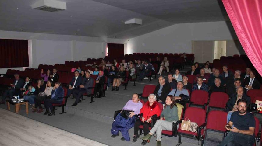 Depremzede öğretmenlere videolu sürpriz