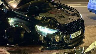 Mario Balotelli trafik kazası geçirdi! Yürürken sendeleyen yıldız oyuncunun arabası tanınmaz hale geldi