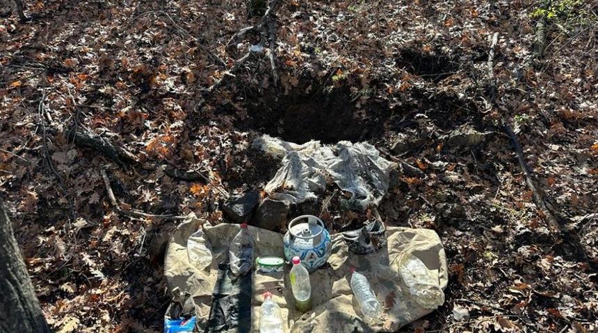 Tunceli’de teröristlerin inlerine girildi! 11 sığınak imha edildi...