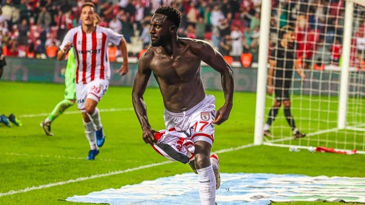 Süper Lig'de şampiyon olacak takımı tahmin ettiler! İşte Trendyol Süper Lig'in son haftadaki puan durumu G2