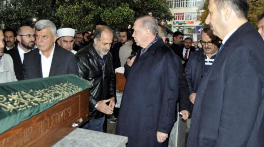 Cumhurbaşkanı Erdoğan'dan sınıf arkadaşına son g&ouml;rev