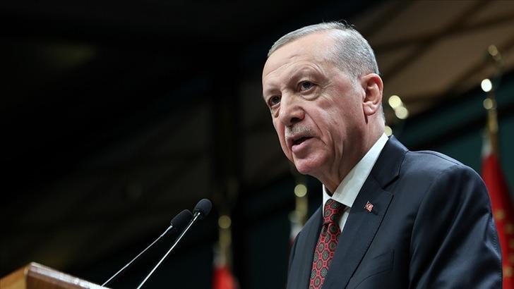 Son Dakika | Cumhurbaşkanı Erdoğan Öğretmenler Günü Programı'nda açıklamalarda bulunuyor