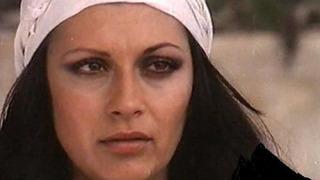 Kadir İnanır için 'Kadir de kimmiş' demişti! Yeşilçam'ın sayılı güzellerinden Harika Değirmenci yıllar sonra görüntülendi! Gören şaştı kaldı