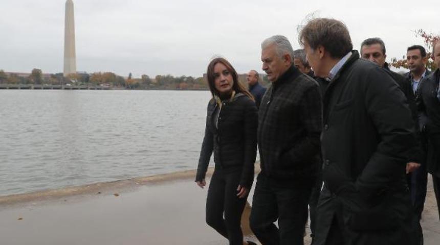 Başbakan Yıldırım : Y&ouml;netimde istikrar a&ccedil;ısından barajın y&uuml;zde 10 olarak devam etmesi d&uuml;ş&uuml;n&uuml;lebilir&nbsp;