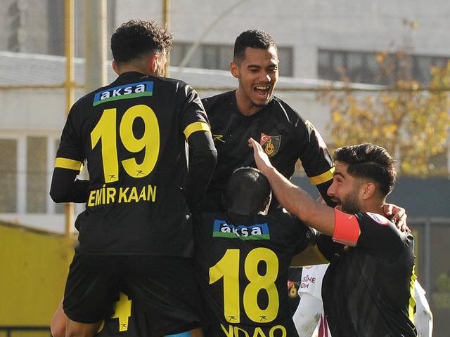 İstanbulspor, 4 maçlık mağlubiyet serisini Hatayspor karşısında noktaladı