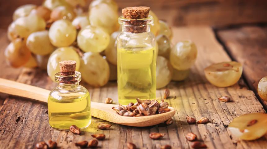 Üzüm çekirdeği yağı ciltte ne işe yarar? Üzüm çekirdeği yağı ciltte nasıl kullanılır?	