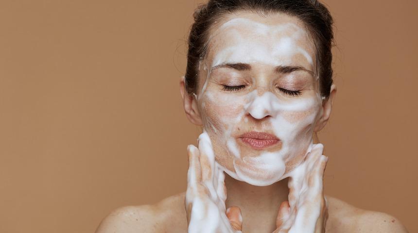 Cilt beyazlatıcı sabun nedir, ne işe yarar? Cilt beyazlatıcı sabun nasıl kullanılır?