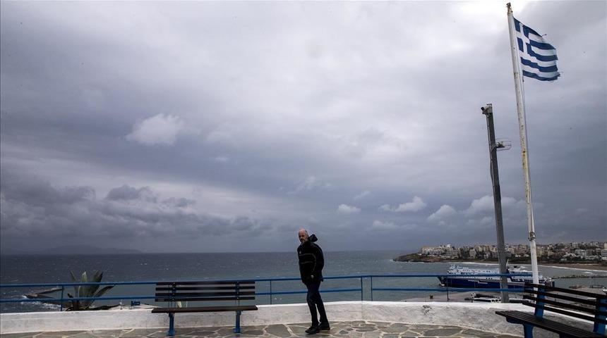 Yunanistan alarma geçti! Cep telefonlarında 'acil kodlu' uyarılar gönderildi