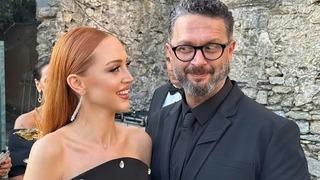 Ünlü çiftten alyanslı poz! İbrahim Selim, DJ sevgilisi Daye Ay ile evlilik yolunda ilk adımı attı