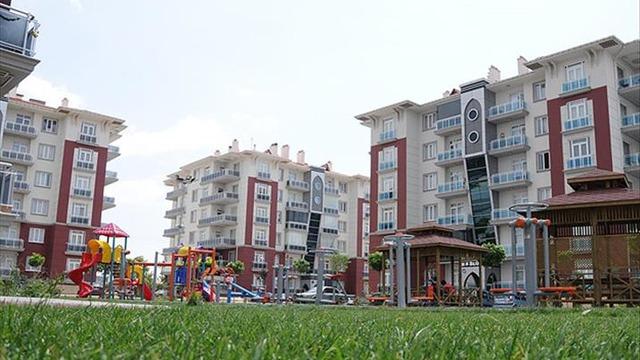 Yeni ev almayı düşünenler dikkat: Maliyet artacak! Konut kredisine vergi istisnası ayarı geliyor