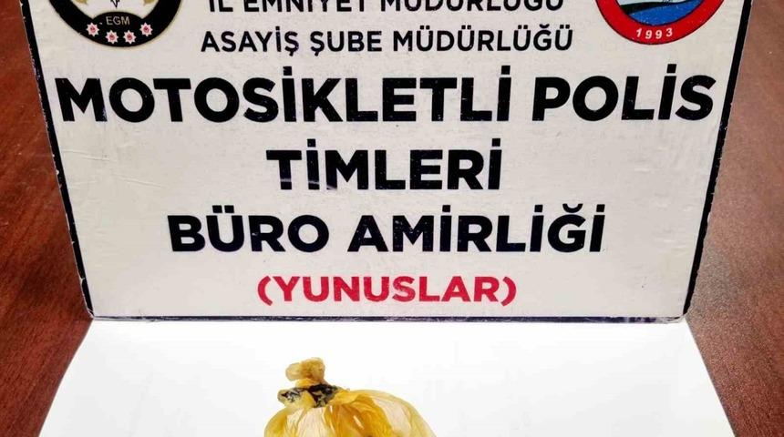 Kütahya’da Yunus Timlerinin narkotik madde ve aranan şahıs yakalaması