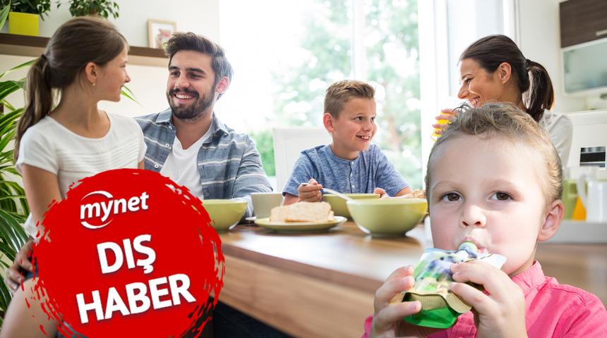 Ebeveynler dikkat! 1 ila 3 yaş arasındaki çocuklar bundan zehirlenmişti: Ara öğün olarak kullanılan elma pürelerindeki tehlikenin sebebi belli oldu!