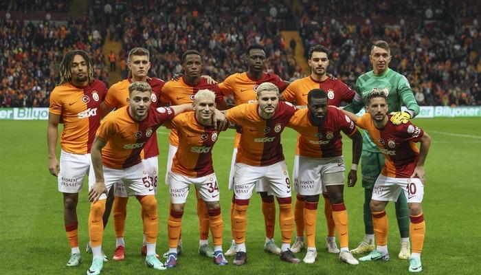 Galatasaray’a Davinson Sanchez’den kötü haber! Manchester United maçında forma giyemeyecekGalatasaray