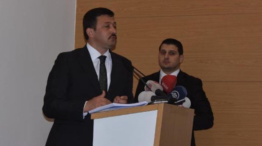 AK Parti'li Dağ'dan CHP'ye: &Ouml;nce belediyelerde d&ouml;nen rant ve r&uuml;şvetin &ouml;n&uuml;ne ge&ccedil;in