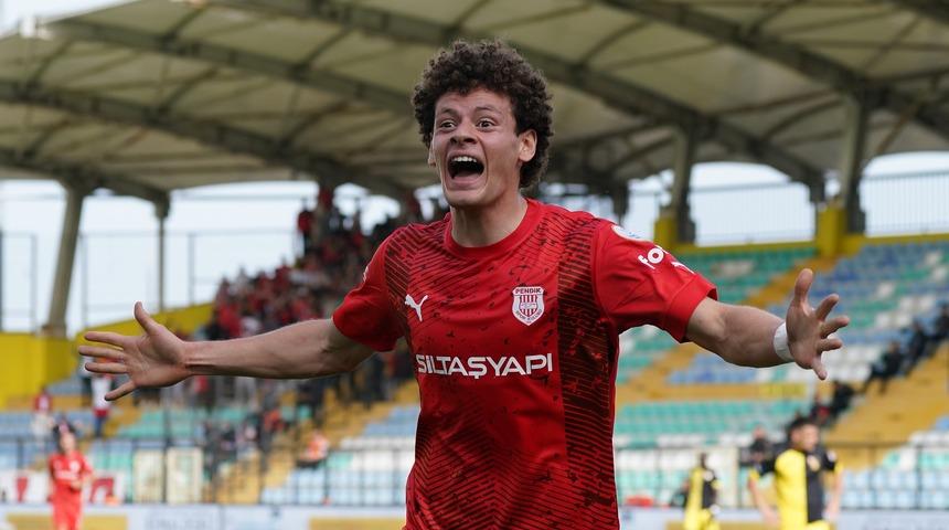 Pendikspor'da Erencan Yardımcı gollerine devam ediyor! Son 9 maç 10 gol... 'Sen makinasın makina' 