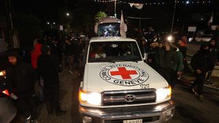 İsrail, 33 Filistinli çocuk ve kadın esiri serbest bırakıldı