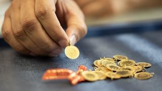 Son dakika: Altın fiyatları için ‘tüm şartlar oluştu’ dedi: Rekordan düşüş sonrası herkes bunu merak ediyordu: Uzman isimler 2024 altın tahmini için rakam paylaştı