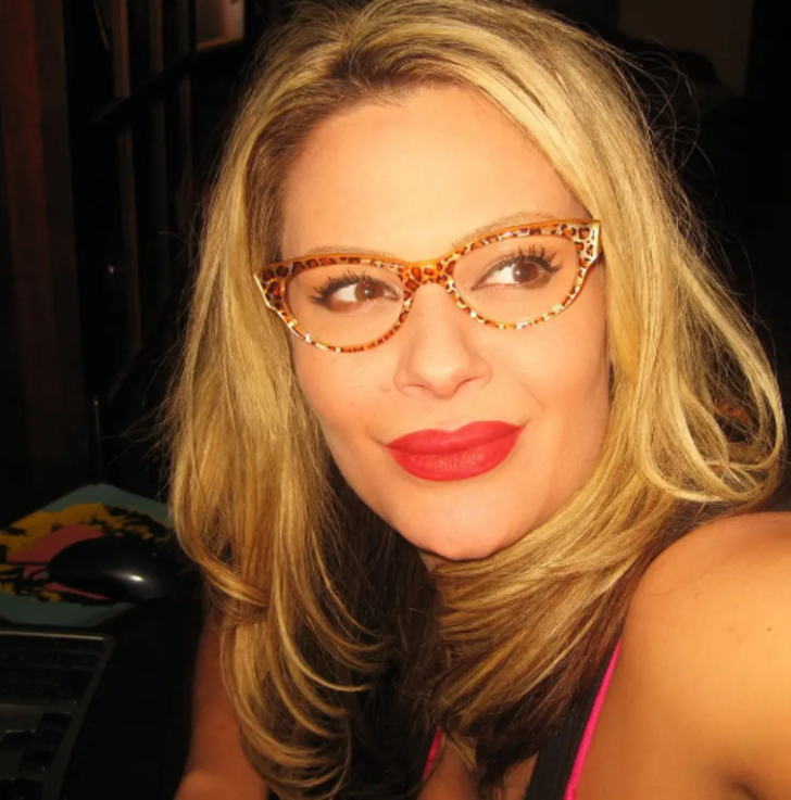 Güzelleşmek için bıçak altına yattı! Yüz dolgusu burnunu yaktı... "Burnumdan et parçasının koptuğunu hissettim" G1