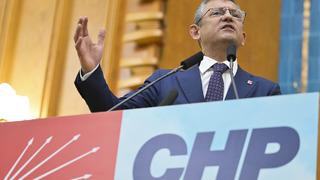 İYİ Parti karıştı, CHP yenilendi! Siyaset gündemi ittifaka kilitlenmişken Özgür Özel'den çok konuşulacak davet