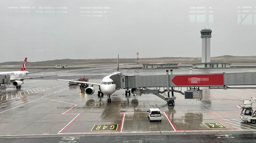 THY, İstanbul Havalimanı'ndaki 56 seferini iptal etti! Çanakkale Boğazı gemi trafiğine kapatıldı