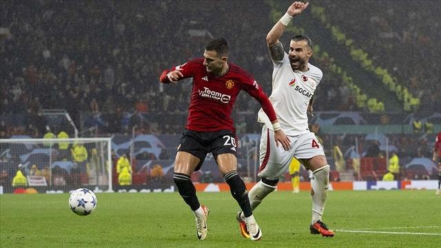 Galatasaray Manchester United maçı canlı şifresiz