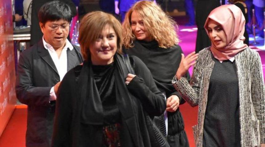 Malatya Uluslararası Film Festivali'nde 'Kristal Kayısı' &ouml;d&uuml;l t&ouml;reni