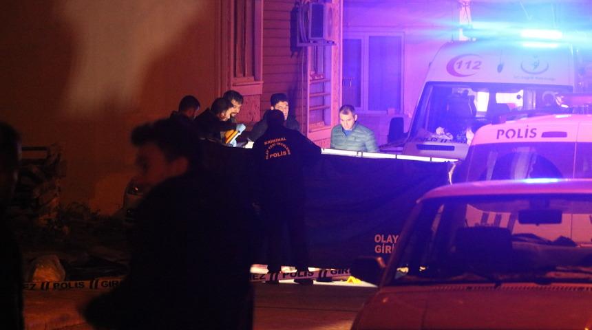 Denizli'de evinde çıkan kavgada bıçaklanan yabancı uyruklu kişi öldü