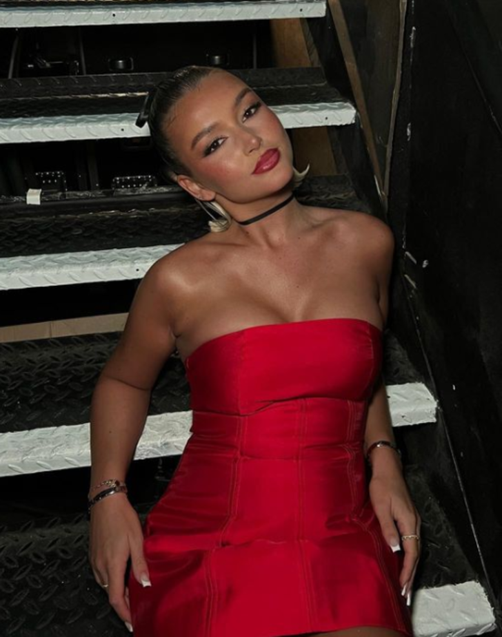 Selfie çektiği için sosyal medya fenomeninin kafasına yumruk attı! "Bunu hak etmiştin" diyerek kendisini savundu G5