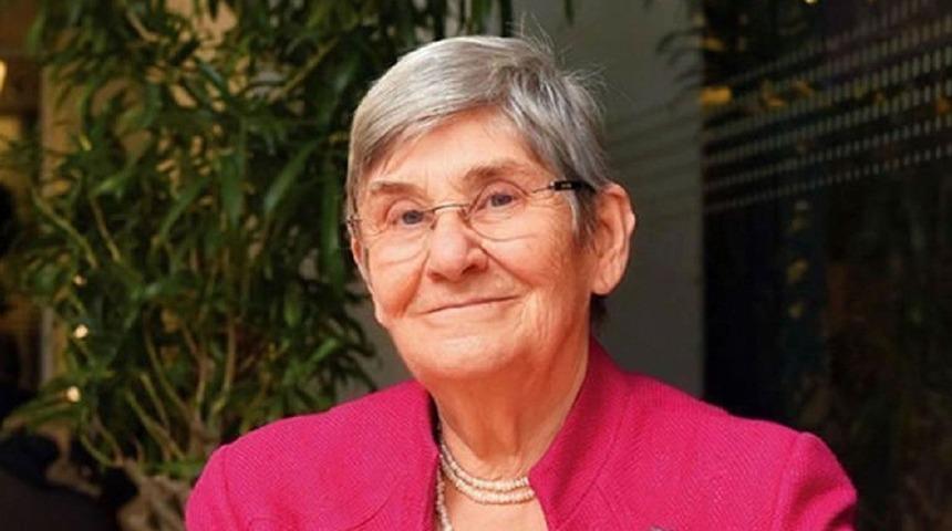 Çarpıntı, terleme ve sinirlilik yaşıyorsanız aman dikkat! Canan Karatay'dan ezber bozan uyarı! "70 yıl önce zararsız denmiş fakat..."