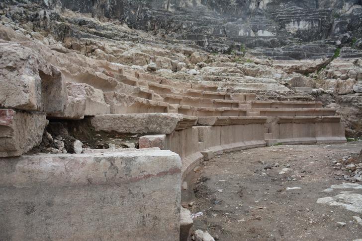 'İçinde altın var' Söylenti hızla yayıldı... Bulunan küp bölge halkını heyecanlandırdı! İçinden çıkan... G3