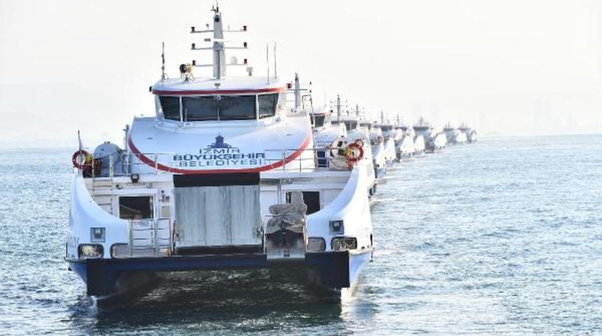 Yeni yolcu gemileri, İzmirlileri selamladı
