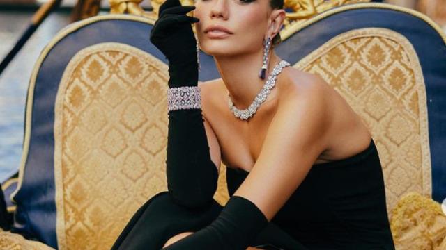 'Botoksum bile yok' demişti! Adım Farah'ın güzeli Demet Özdemir'in eski hali sosyal medyayı salladı! Görenler çok şaşırdı