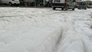 Bodrum'da merak uyandıran beyaz köpük! Sebebi belli oldu